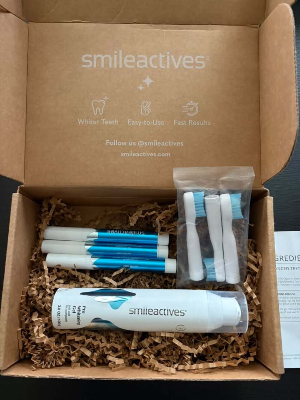 Smileactives Pro Whitening Gel 3.8 oz with x3 Whitening Pens 0.11 oz/ea